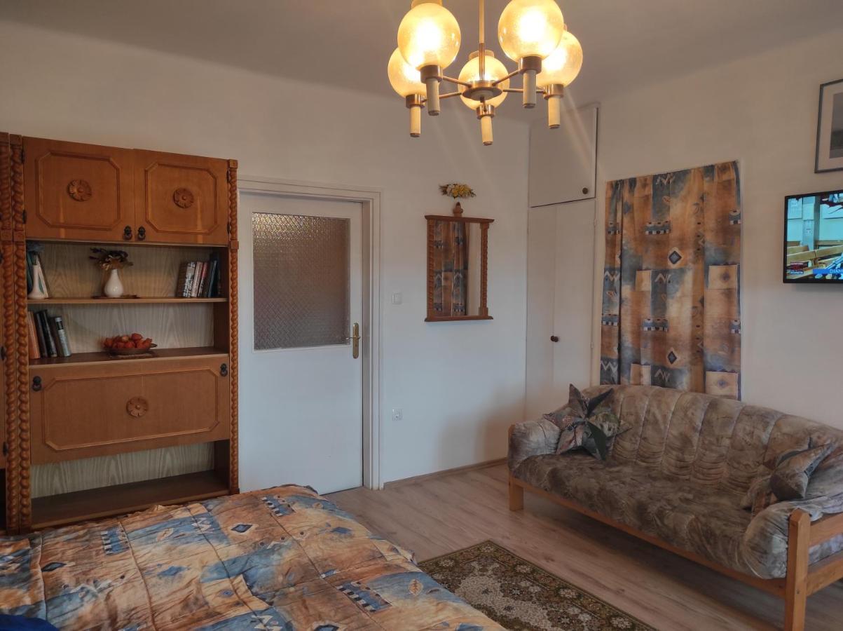 Appartamenti Delle Vacanze Keszthely Exterior foto